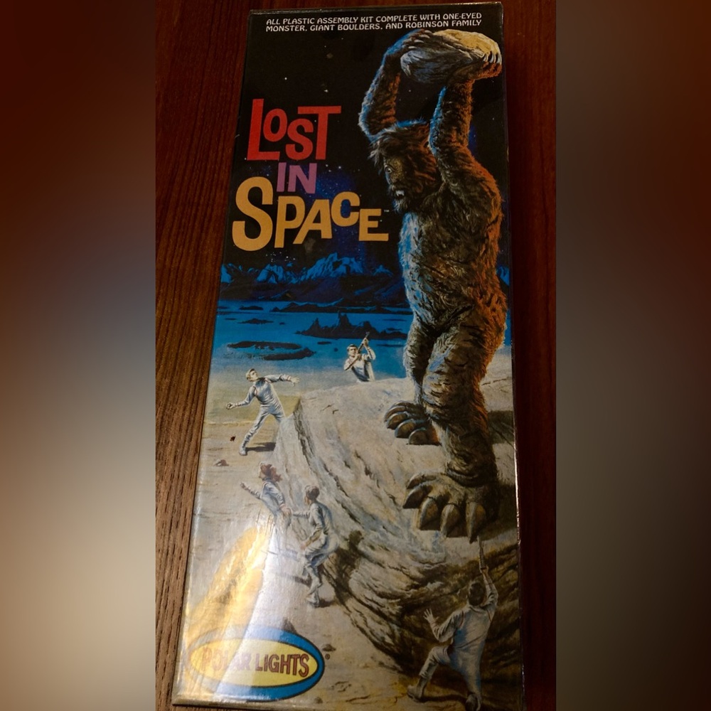 Polar Lights-Lost in Space One Eye Monster Plastic Model Kit 5031 Sealed